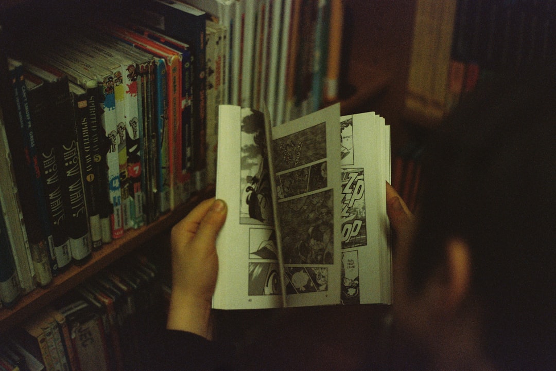 Photo Keywords: tips, scientific sources, thesis Relevant image: Library shelves